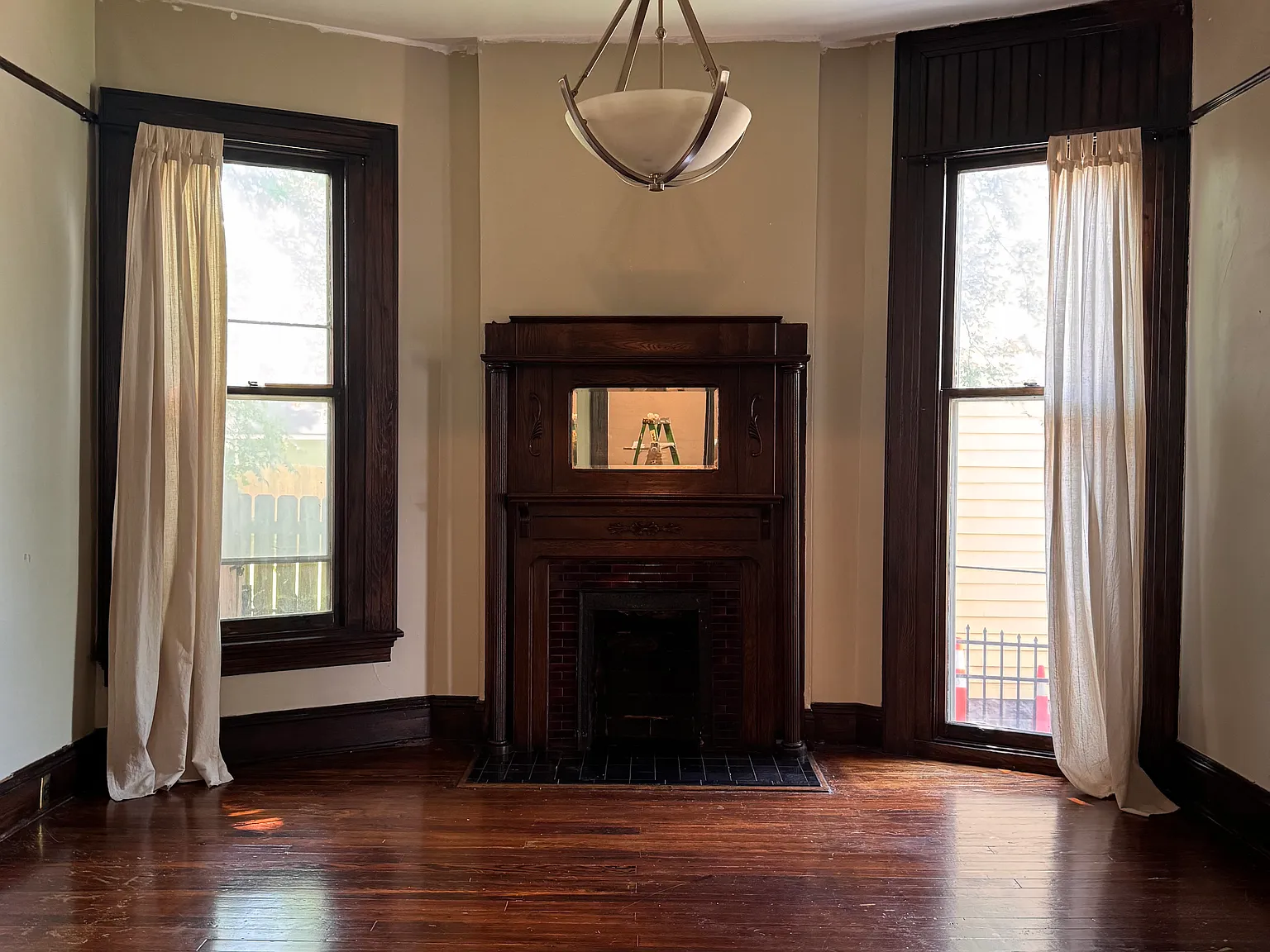 2 bed, 1800 sqft, $2,500 — Photo 4