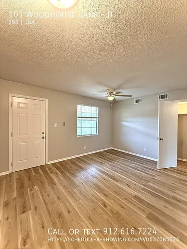 101 Woodhouse Ln #D Photo 1