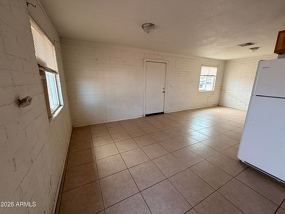 2nd image of 366 W TAYLOR Avenue