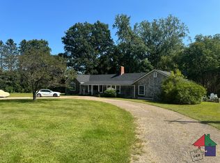 1100 Spear St, South Burlington, VT 05403