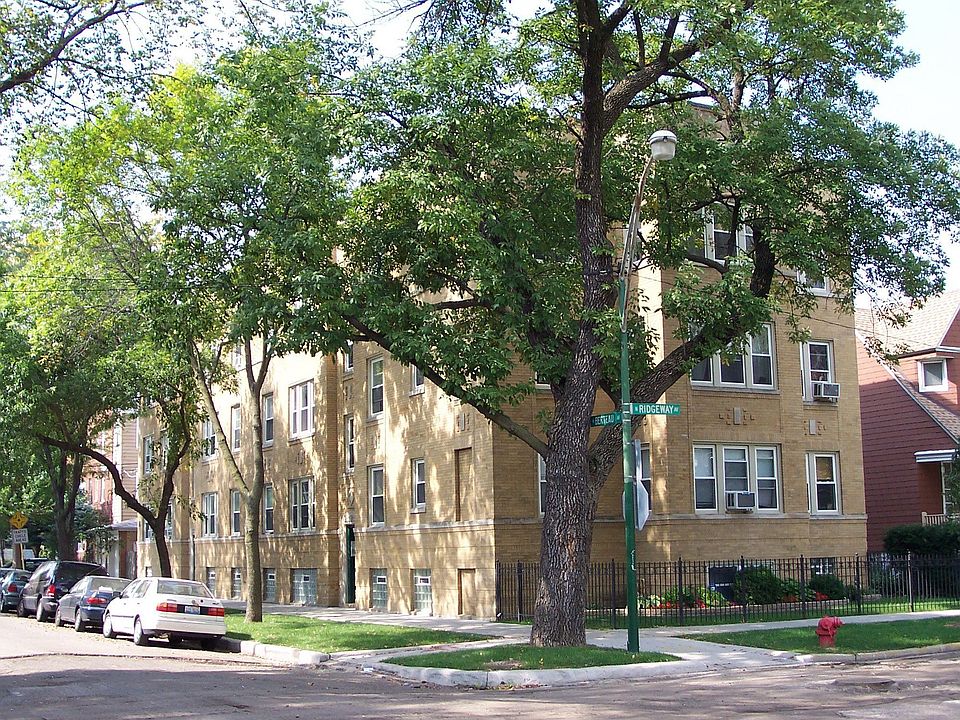1st image of 3738 W Berteau Ave APT 1