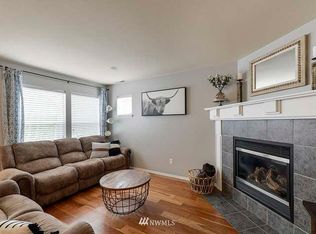 2275 Wallace Loop, Dupont, WA 98327