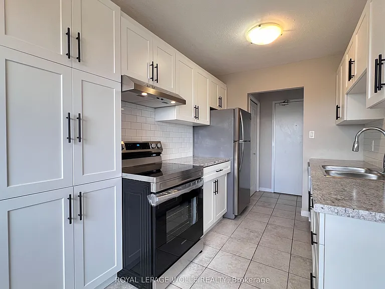 283 Fairway Rd N #503 — Photo 13