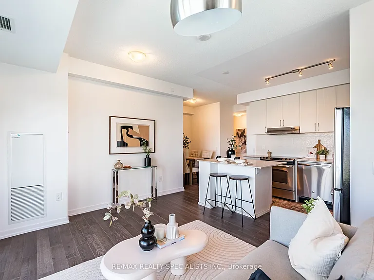 2560 Eglinton Ave W #610 — Photo 20