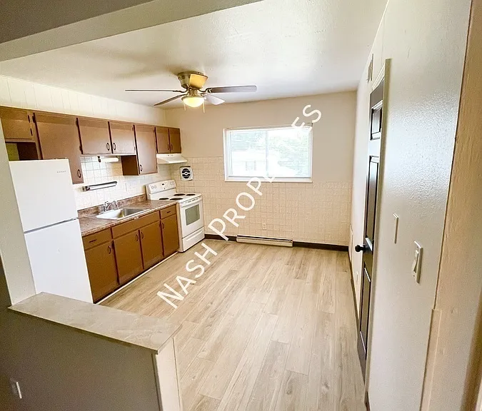 1506 Westvale Dr #G — Photo 1