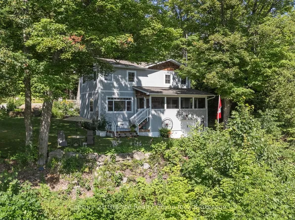 1013 Neilburg Dr, Highlands East, ON K0L 2Y0
