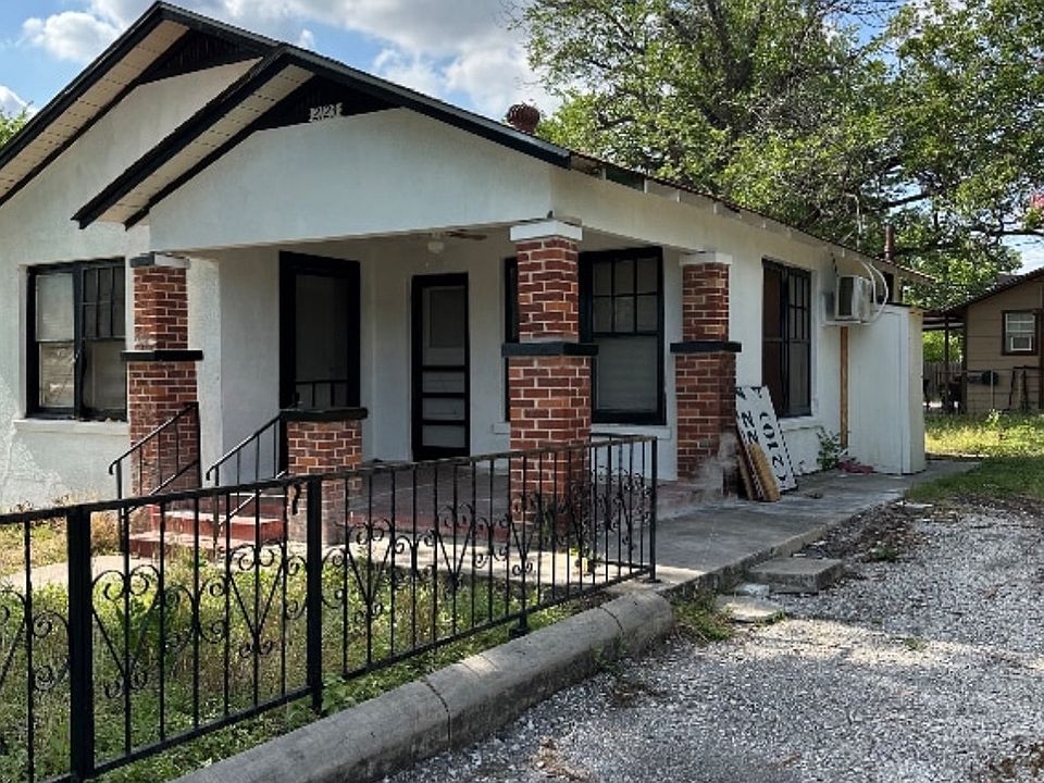 1st image of 2123 Delgado St
