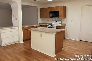 4th image of 3330 Flamingo Basin
