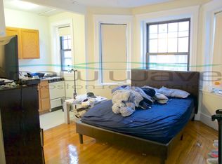 56 Queensberry St APT 11, Boston, MA 02215