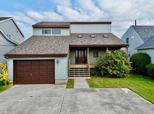 17 Travers Pl, Brigantine, NJ 08203
