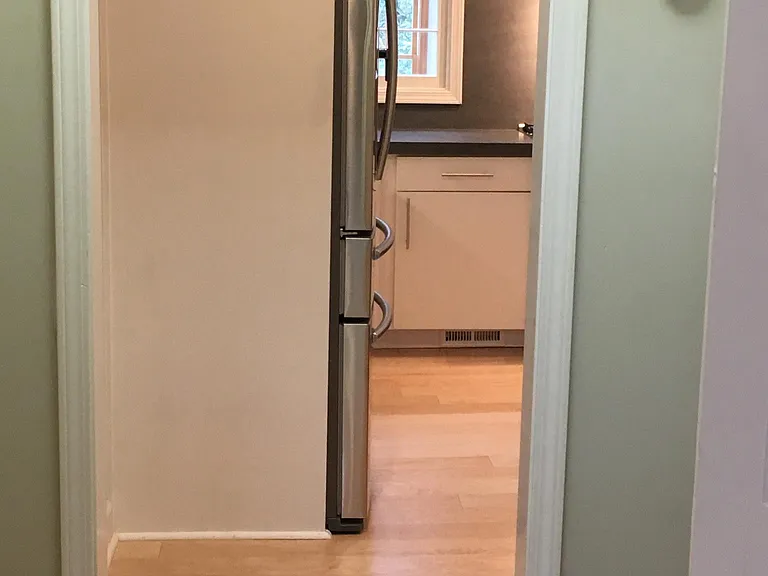 Towards kitchen - smart HVAC control on each floor (to contr
