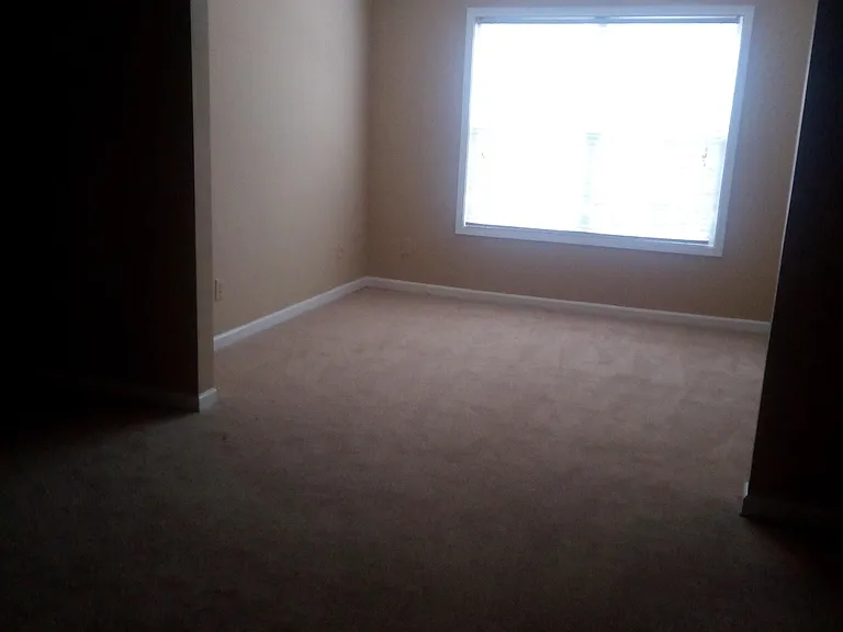 8630 Thomas Rd — Photo 10