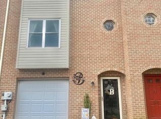 337 W 2nd St, Alburtis, PA 18011