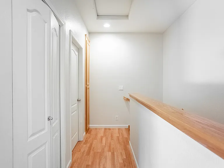 1865 Garzoni Pl — Photo 24
