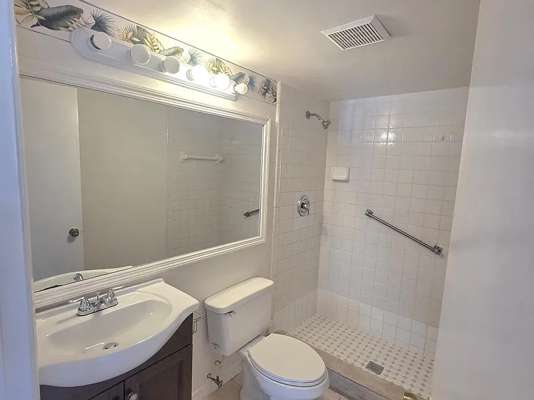203 Foxtail Dr #B3 — Photo 13