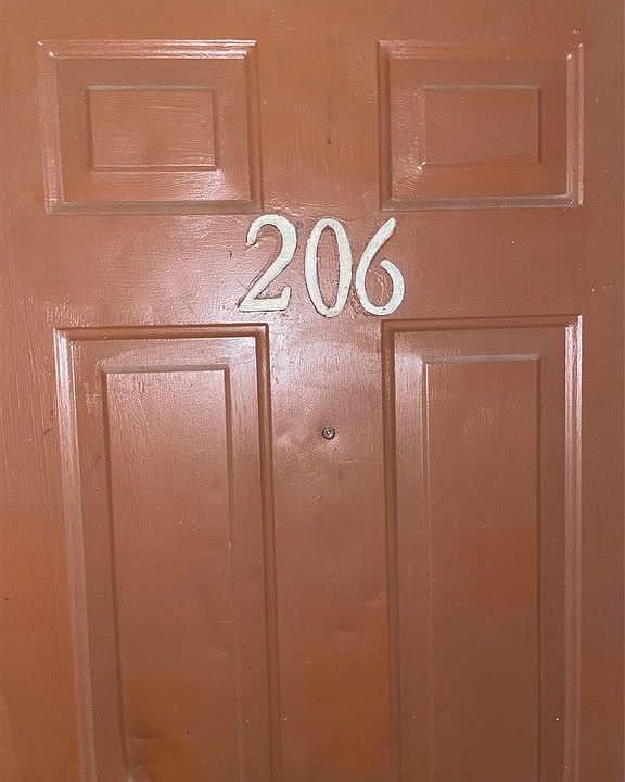 1st image of 4710 Airport Blvd APT 206