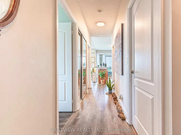 2119 Lake Shore Blvd W #1004 — Photo 2