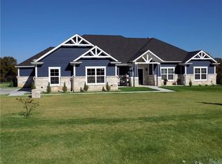 115 Fawna Dr, Azle, TX 76020