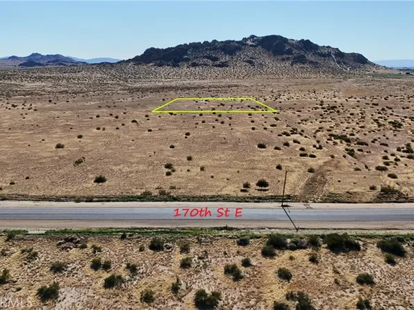 168 E Avenue L #3, Lancaster, CA 93535