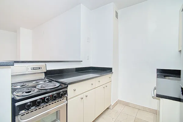 Rented by Living New York | media 11