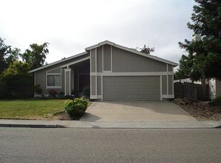 1632 Del Oro Cir, Petaluma, CA