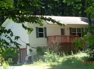 4788 Lintlong Rd, Petoskey, MI 49770