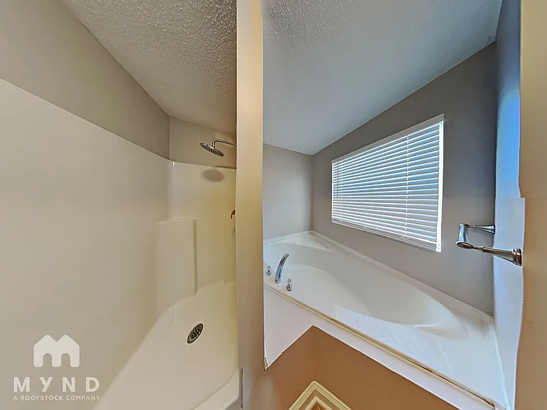 5492 Sierra Trl — Photo 12