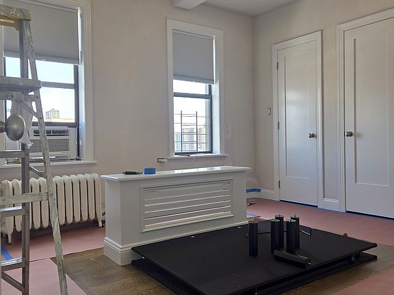 2nd image of 207 W 106th St #16