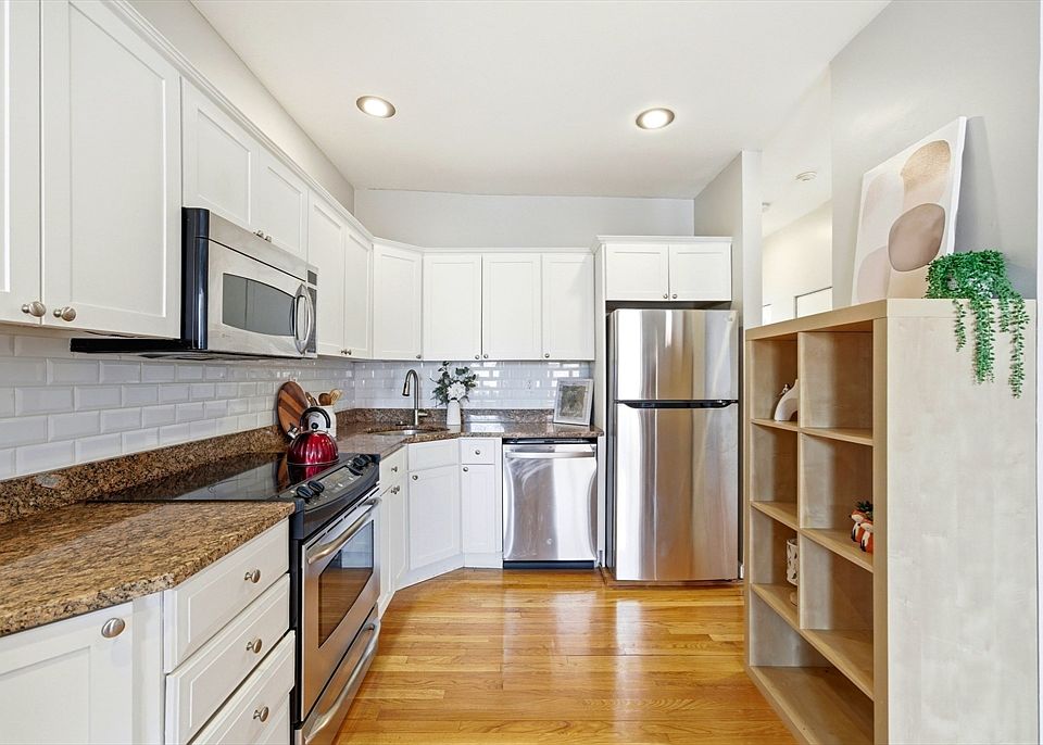 1st image of 469 Shawmut Ave APT 1