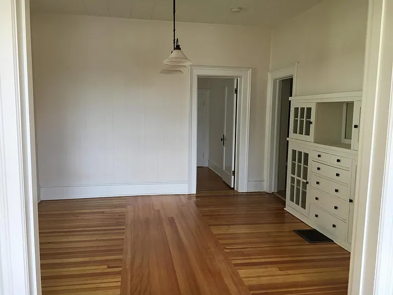 1117 Pine St — Photo 7