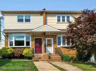 101 Midland Ave, Staten Island, NY 10306