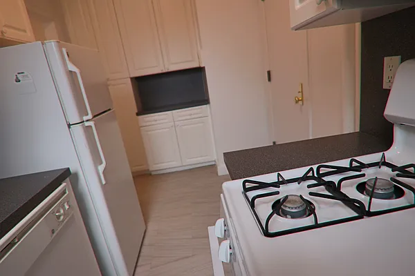 Rented by PMG Real Estate  | media 18