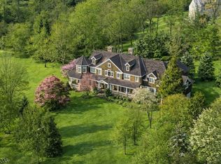 48 Wisteria Way, Basking Ridge, NJ 07920