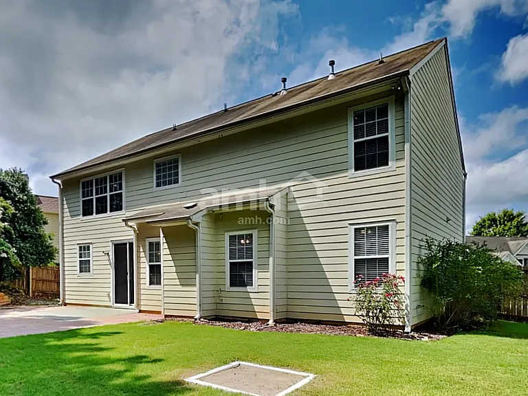 338 Park Creek Rdg — Photo 23