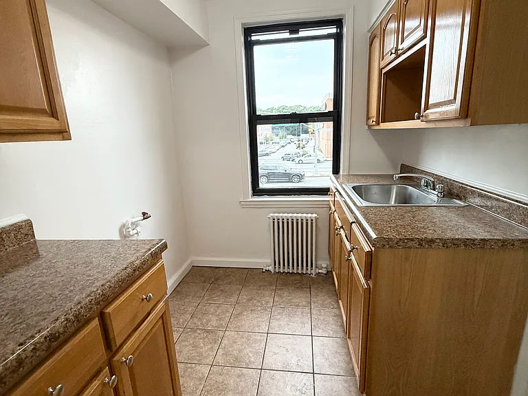 7308 Woodhaven Blvd #B — Photo 6