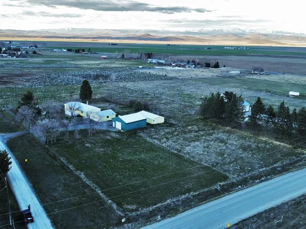 44287 Deerhaven Rd, Baker City, OR 97814