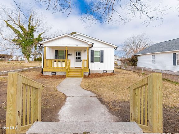3rd image of 1306 Fisher Street