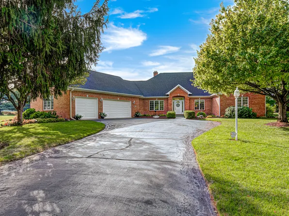 9773 N Moonstone Pl, McCordsville, IN 46055