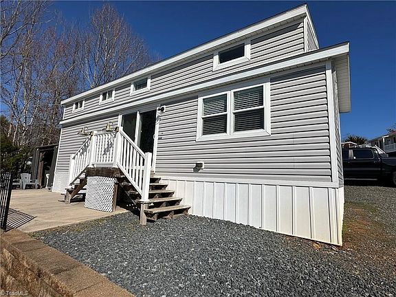 3rd image of 108 Eagle Dr
