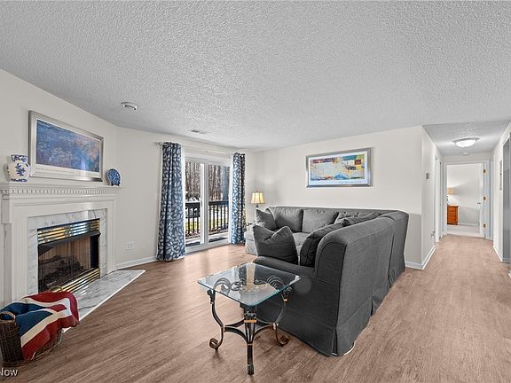 4th image of 6227 Hidden Creek Dr Unit 126