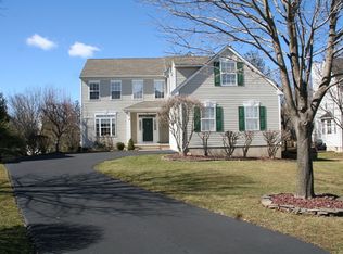 26 Hansom Rd, Basking Ridge, NJ 07920