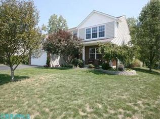 317 Penwood Ct, Pataskala, OH