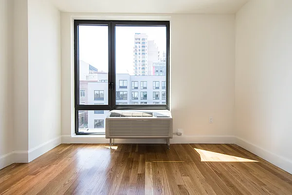 Rented by Nooklyn NYC LLC | media 53