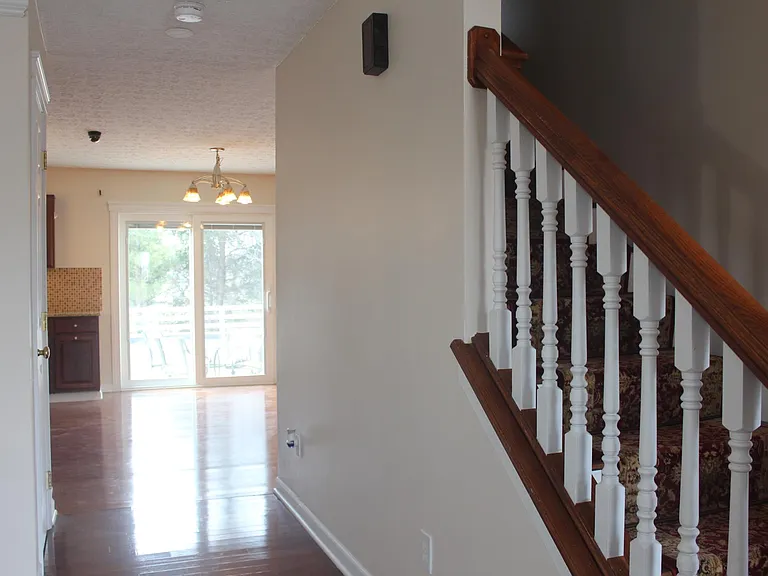 5885 Blaverly Dr — Photo 2