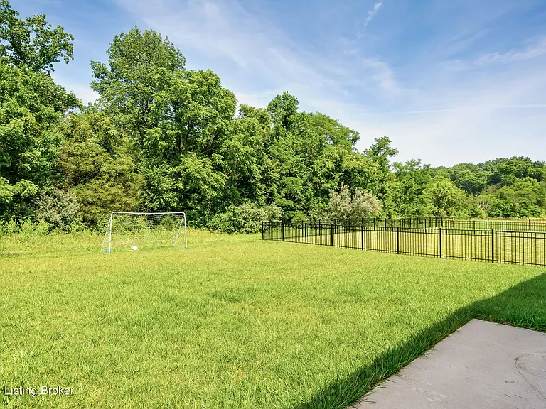 17010 Meander Way — Photo 83