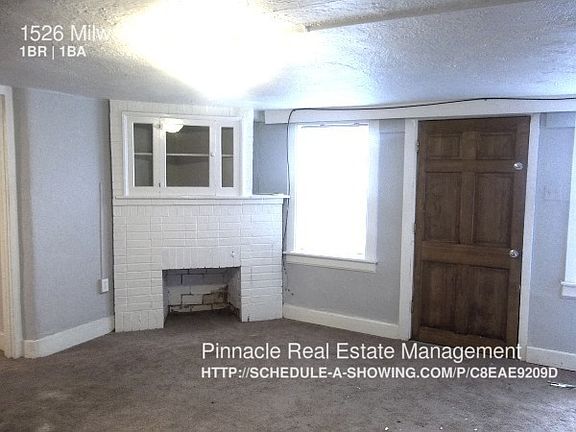 2nd image of 1526 Milwaukee St APT 5