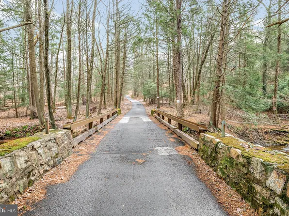 1451 Stackpole Ln, Dauphin, PA 17018