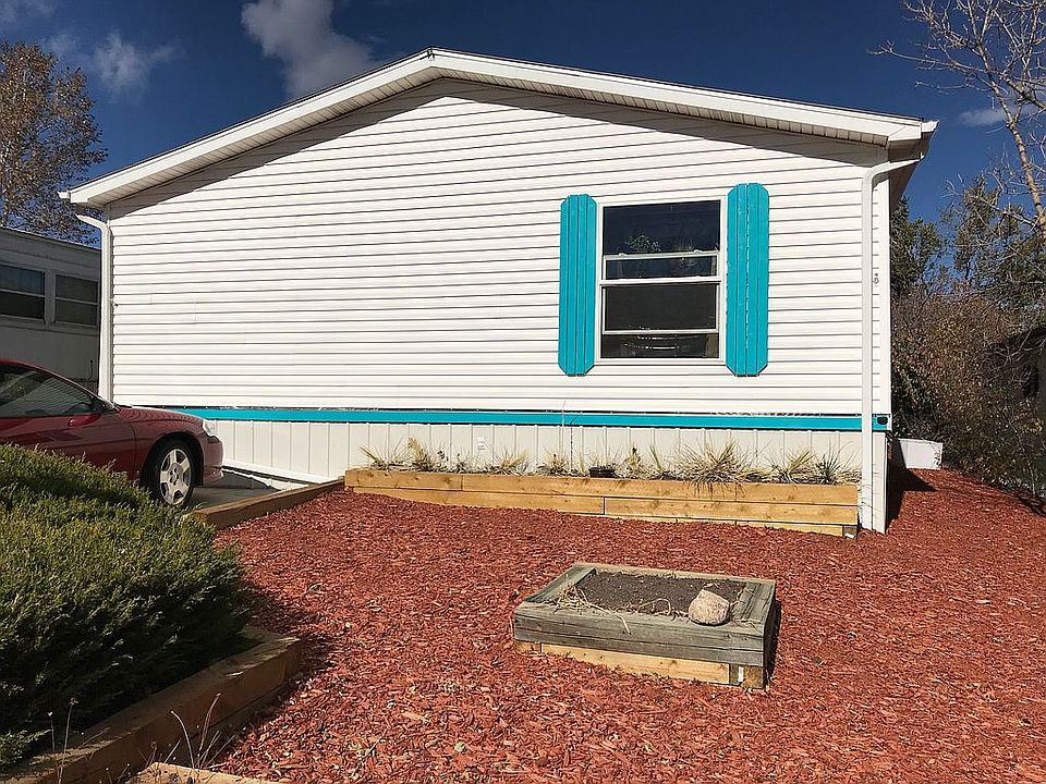 Side facing street