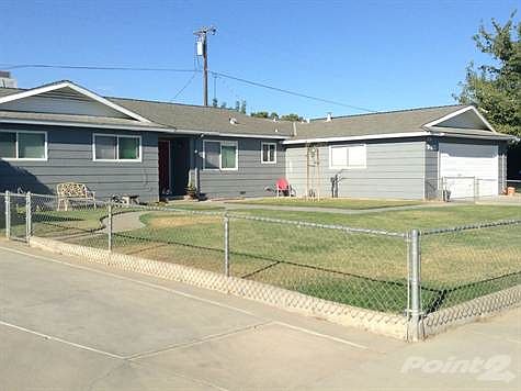 578 Meadow Ln. Lemoore, Ca. 93245