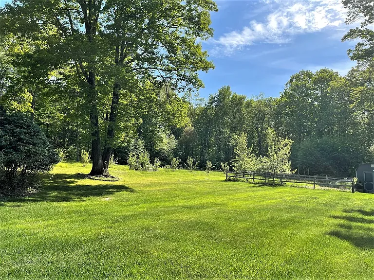 527 Long Mountain Rd — Photo 14
